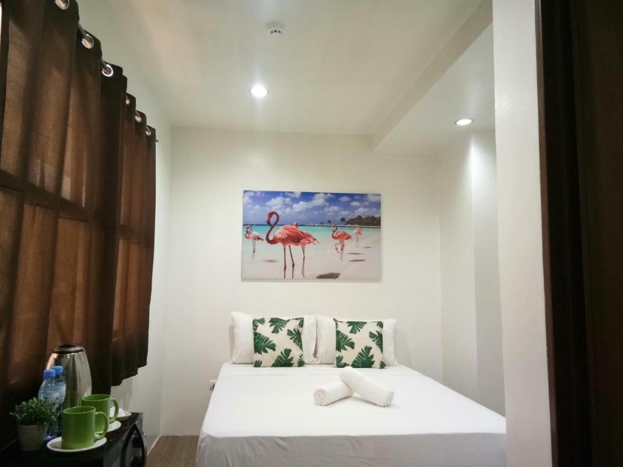 Mca Suites By Hiverooms Cebu Stadt Exterior foto